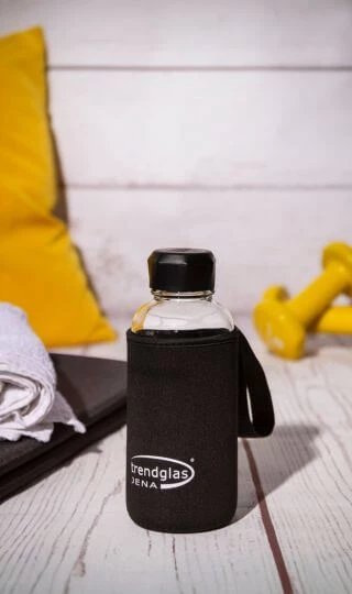 Üveg kulacsok csöpögésmentes kupakkal