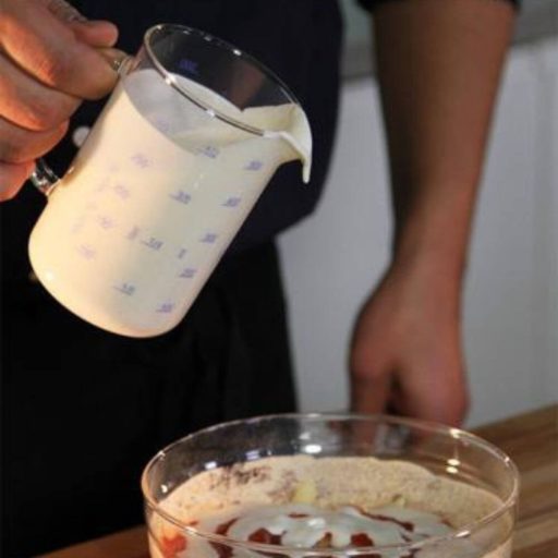 Measuring jug small 0,5 L